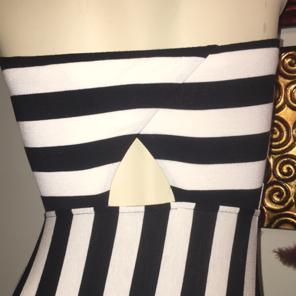 Mossimo - Picture 5 of 7